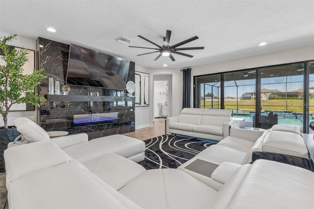 13154 TWIN BRIDGES DRIVE, Riverview, FL 33579