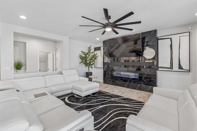 13154 TWIN BRIDGES DRIVE, Riverview, FL 33579