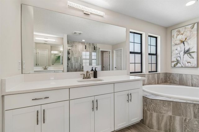 13154 TWIN BRIDGES DRIVE, Riverview, FL 33579