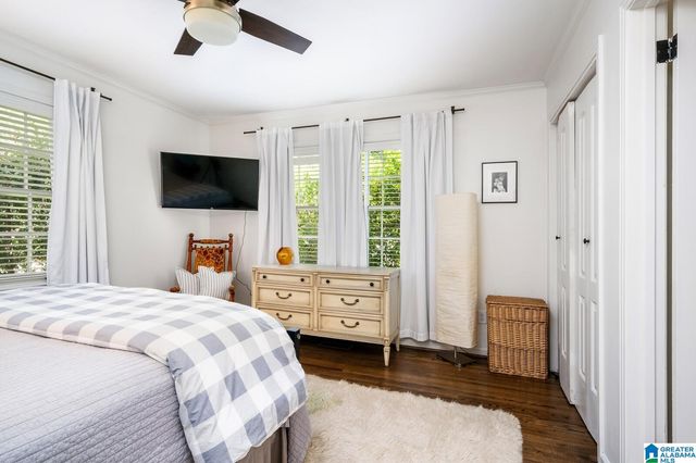 1715 CAROVEL CIRCLE, Vestavia Hills, AL 35216