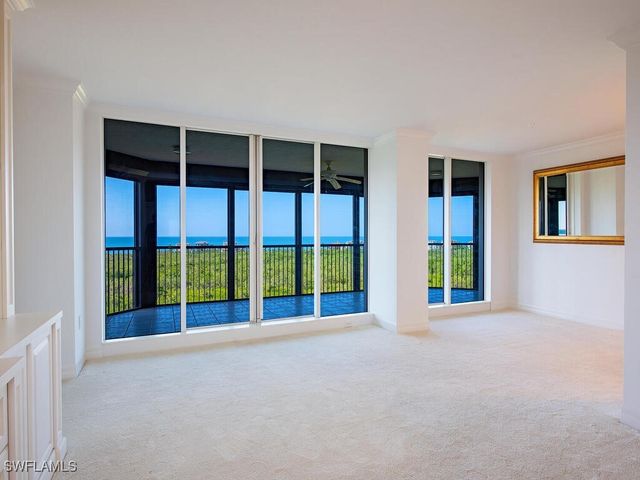 7425 Pelican Bay BLVD 1005, Naples, FL 34108