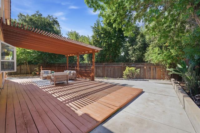 3350 Woodside Lane, San Jose, CA 95121