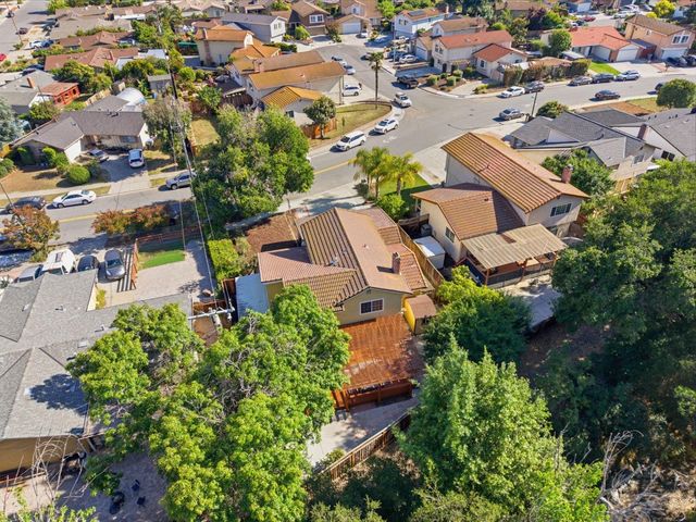 3350 Woodside Lane, San Jose, CA 95121