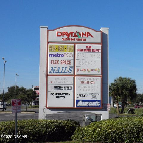 542 Westmoreland Road, Daytona Beach, FL 32114