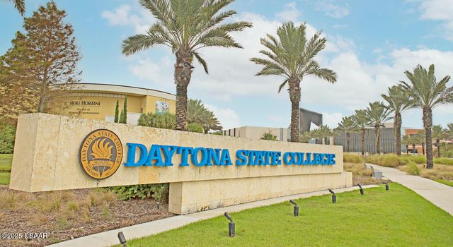 542 Westmoreland Road, Daytona Beach, FL 32114