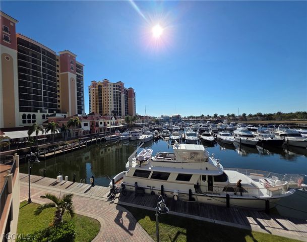5706 Cape Harbour DR 211, Cape Coral, FL 33914