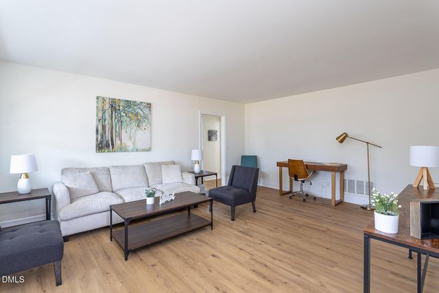 194 Furney Pearce Road, Zebulon, NC 27597