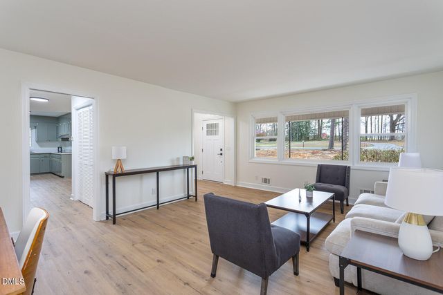 194 Furney Pearce Road, Zebulon, NC 27597