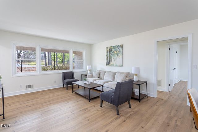 194 Furney Pearce Road, Zebulon, NC 27597