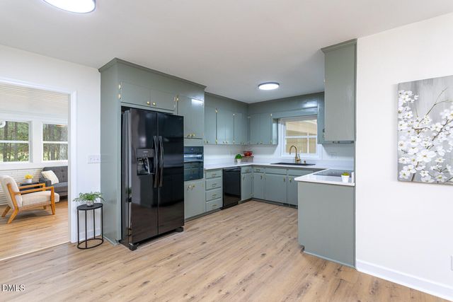 194 Furney Pearce Road, Zebulon, NC 27597