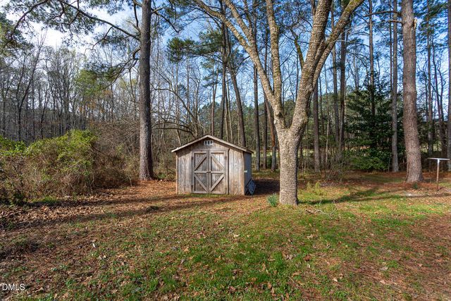 194 Furney Pearce Road, Zebulon, NC 27597