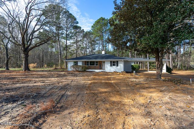 194 Furney Pearce Road, Zebulon, NC 27597