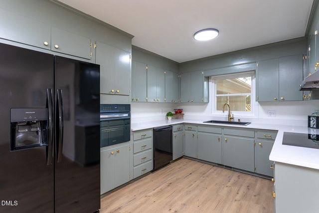 194 Furney Pearce Road, Zebulon, NC 27597