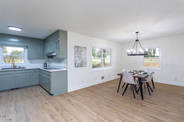 194 Furney Pearce Road, Zebulon, NC 27597