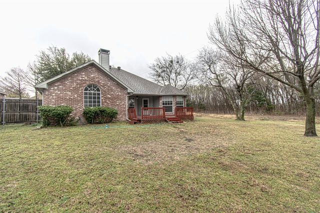 348 Craddock Drive, Glenn Heights, TX 75154