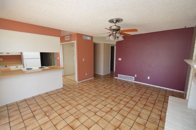 3381 W Blacksill Drive, Tucson, AZ 85741