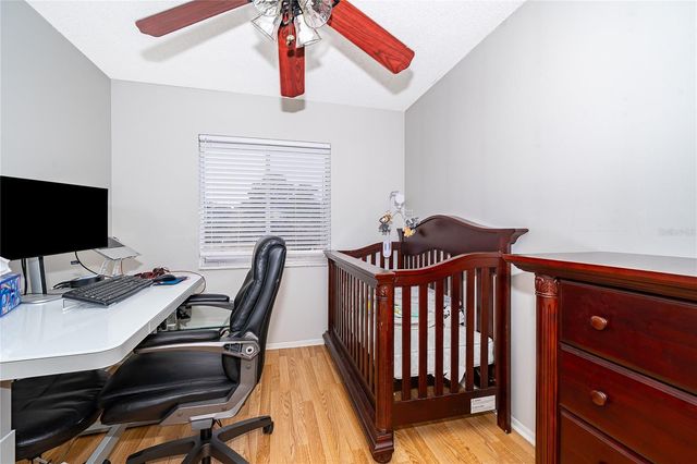 207 LAKE DRIVE, Orlando, FL 32835