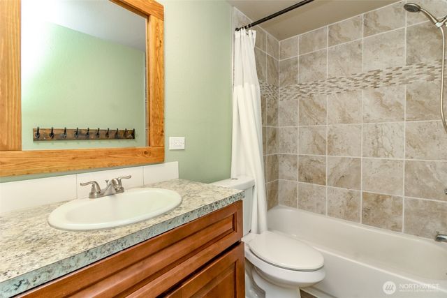 5708 315th Street Ct S, Roy, WA 98580