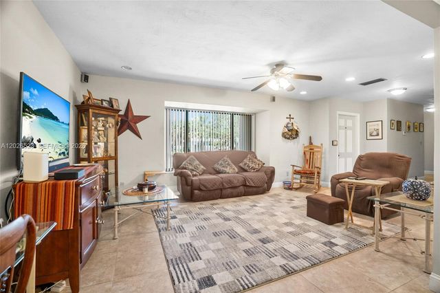 9000 Caribbean Blvd, Cutler Bay, FL 33157