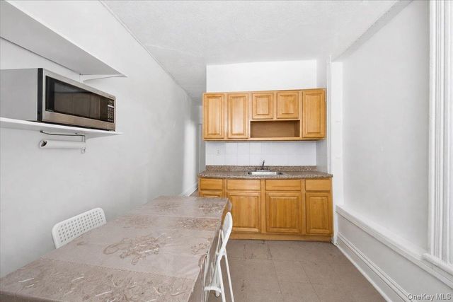 536 E 138th Street 8, Bronx, NY 10454
