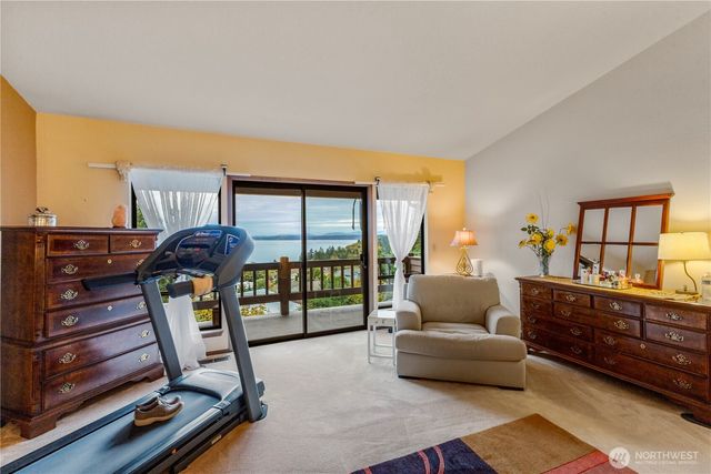 6329 Dash Point Boulevard NE, Tacoma, WA 98422