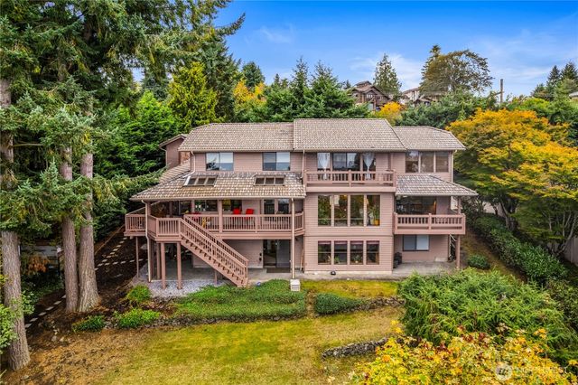 6329 Dash Point Boulevard NE, Tacoma, WA 98422