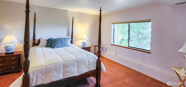 6329 Dash Point Boulevard NE, Tacoma, WA 98422