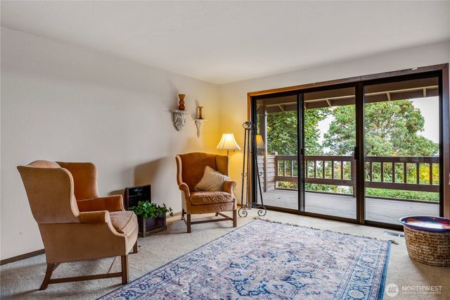 6329 Dash Point Boulevard NE, Tacoma, WA 98422