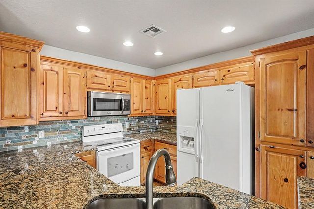 10970 220th Street, Blanchard, OK 73010