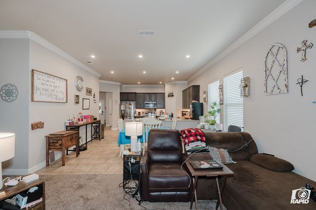 9041 Red Cliff Ave, Odessa, TX 79765