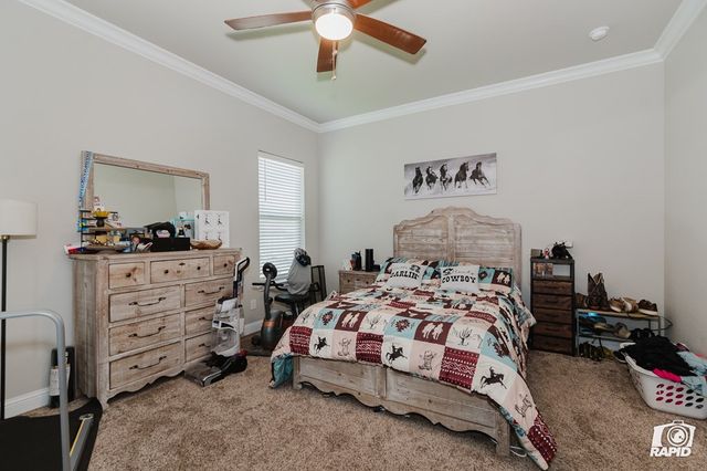 9041 Red Cliff Ave, Odessa, TX 79765