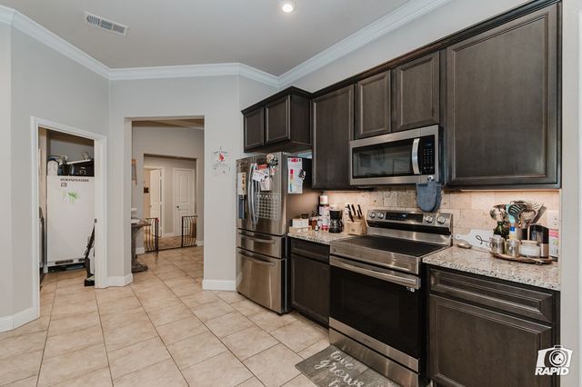 9041 Red Cliff Ave, Odessa, TX 79765