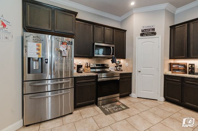 9041 Red Cliff Ave, Odessa, TX 79765