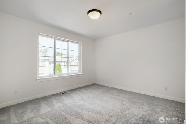 126 209th Place SW, Lynnwood, WA 98036