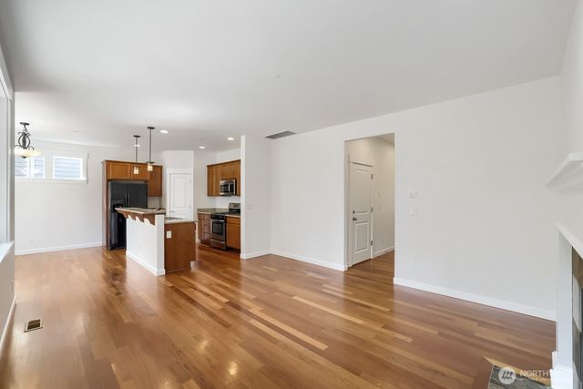 126 209th Place SW, Lynnwood, WA 98036