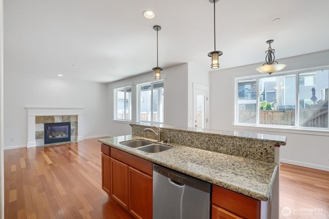 126 209th Place SW, Lynnwood, WA 98036