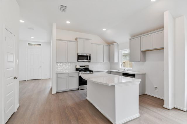 3804 Sunrise Lane, League City, TX 77573