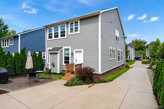 708 Hickory Street, Milford Village, MI 48381