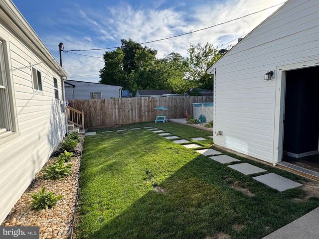 1730 EARHART RD, Essex, MD 21221