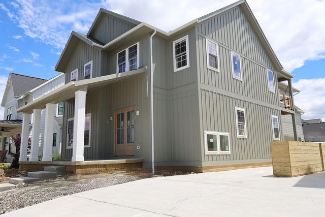 5703 Butternut Drive, Lewis Center, OH 43035