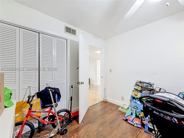 8740 Azalea Ct 102, Tamarac, FL 33321