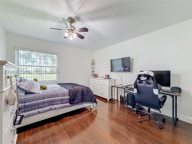 8740 Azalea Ct 102, Tamarac, FL 33321