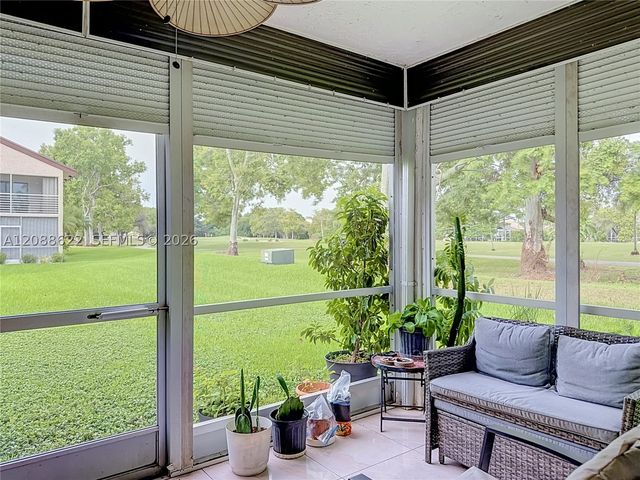 8740 Azalea Ct 102, Tamarac, FL 33321