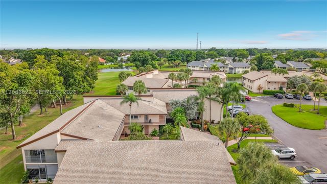 8740 Azalea Ct 102, Tamarac, FL 33321