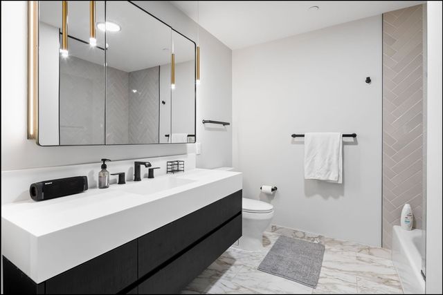 55 Lagrange 301, Boston, MA 02116