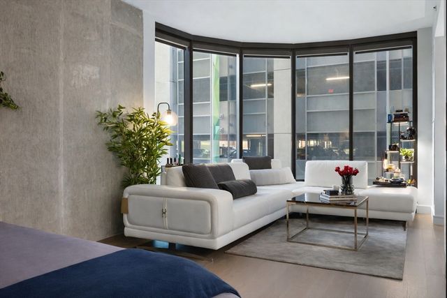 55 Lagrange 301, Boston, MA 02116