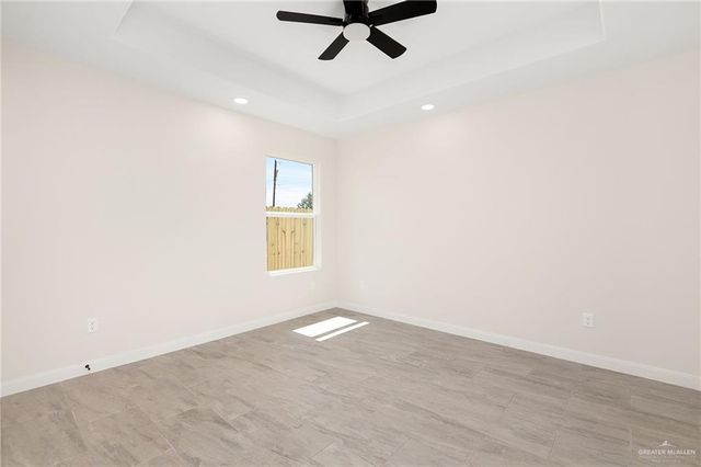 1325 S 9th Street, Alamo, TX 78516