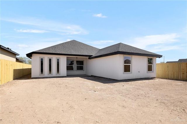 1325 S 9th Street, Alamo, TX 78516