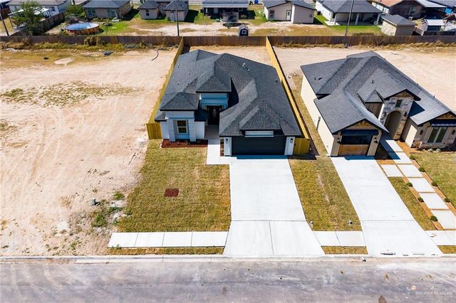 1325 S 9th Street, Alamo, TX 78516