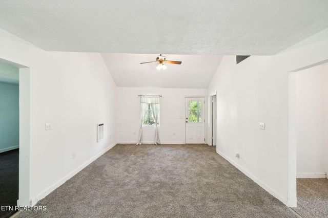 2535 Chapman Hwy, Sevierville, TN 37876